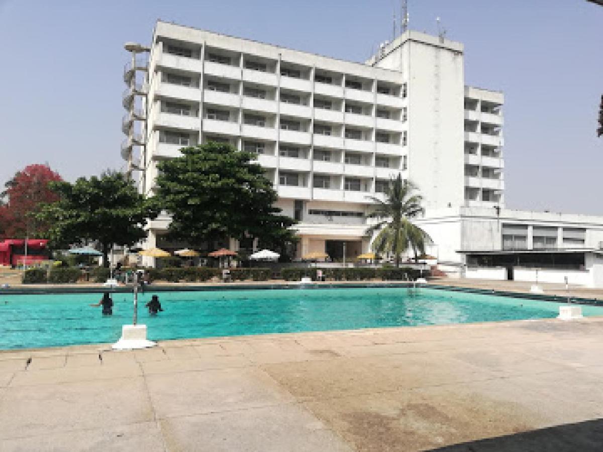 Room In Lodge - Premier Hotel-إبادان المظهر الخارجي الصورة
