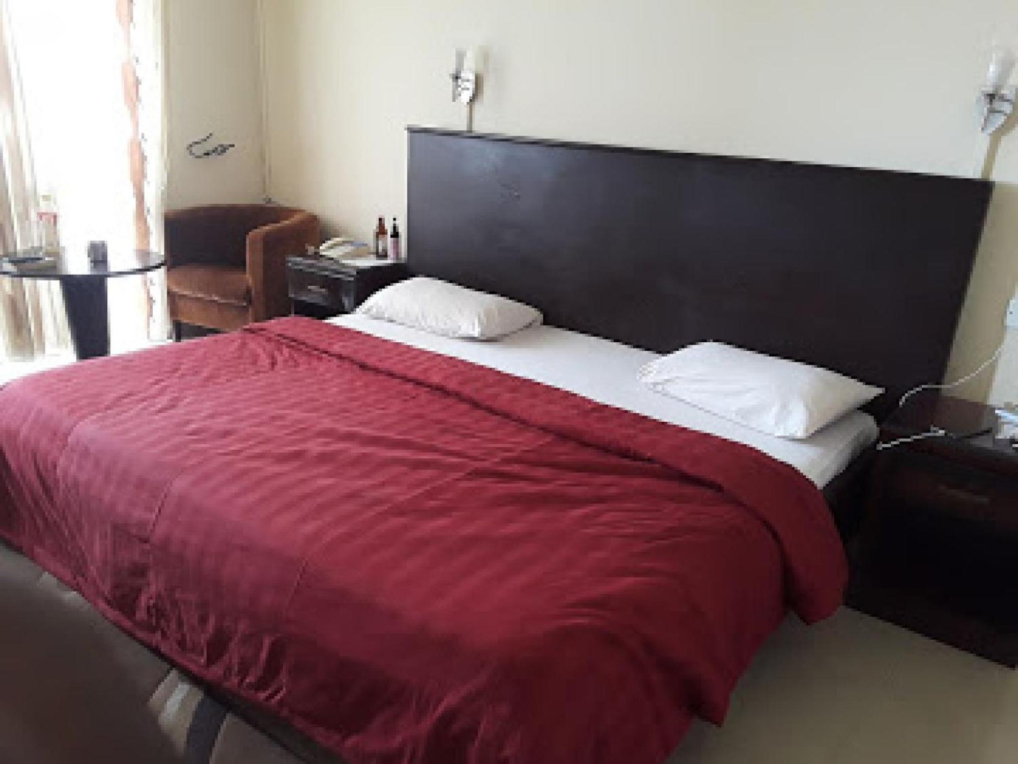 Room In Lodge - Premier Hotel-إبادان المظهر الخارجي الصورة